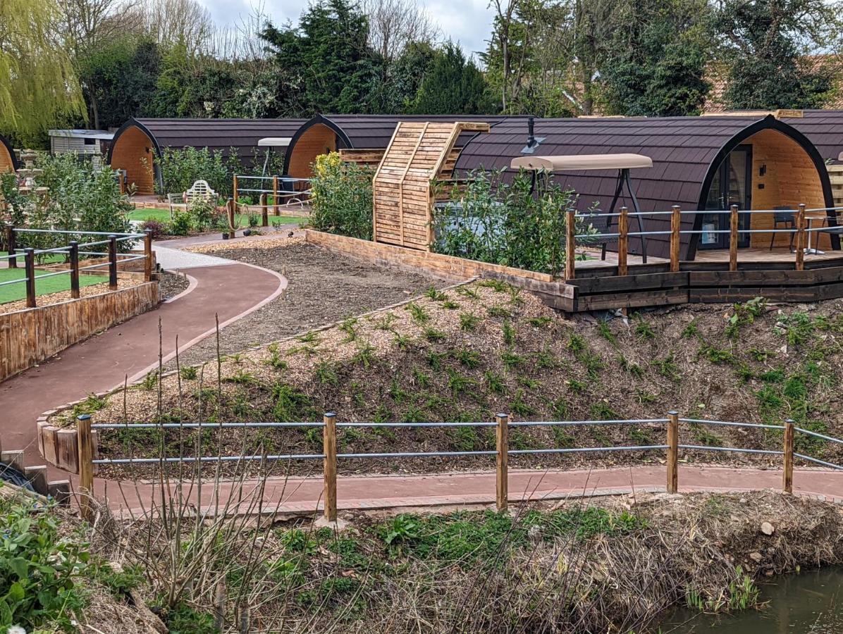 Vila Peacock Lake Glamping Nottingham Exteriér fotografie