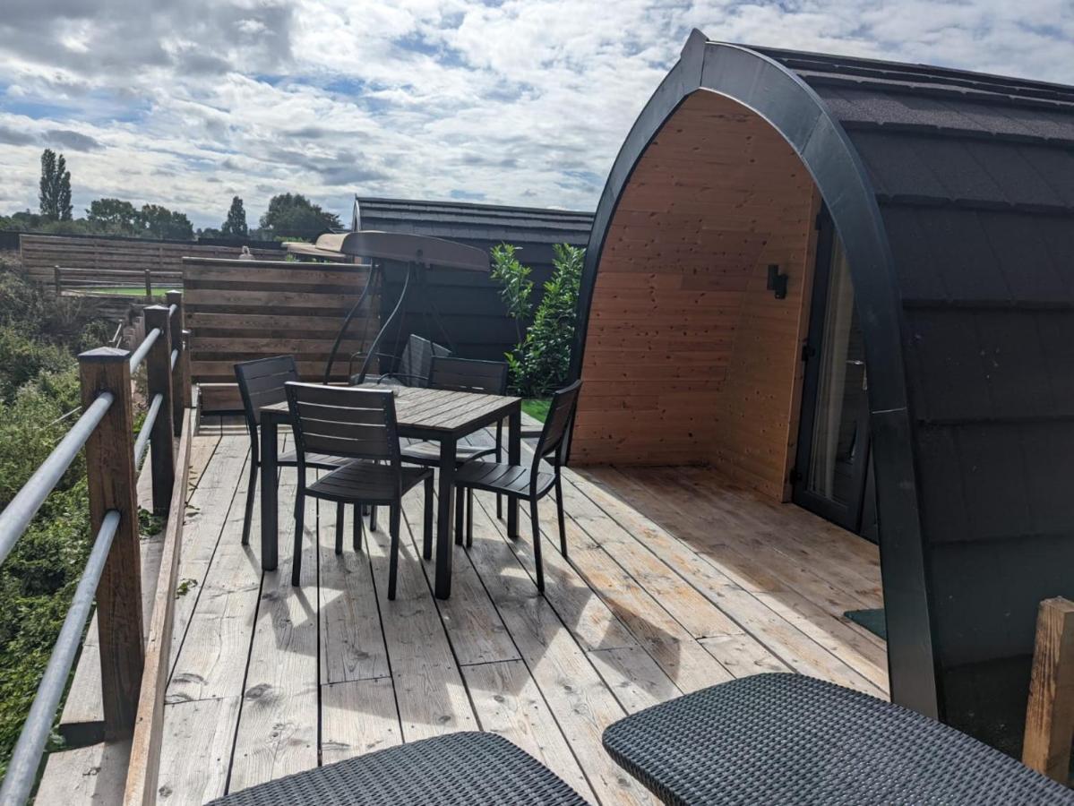 Vila Peacock Lake Glamping Nottingham Pokoj fotografie